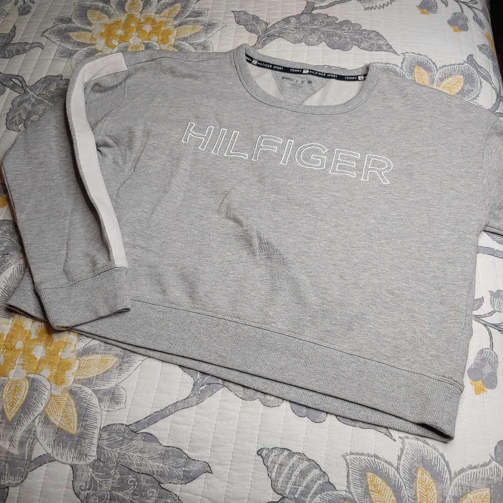 Tommy Hilfiger Sport Gray And White Sweatshirt